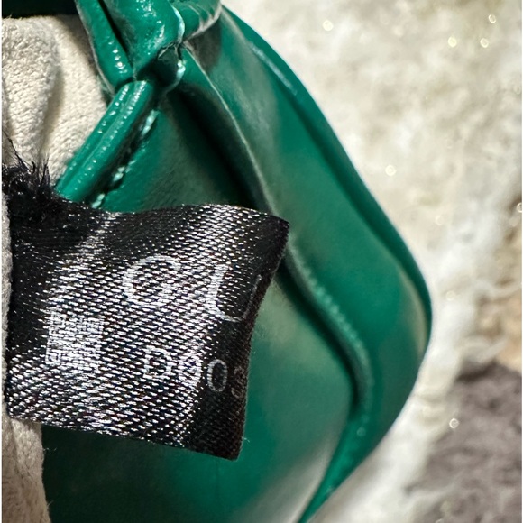 Gucci authentic Jackie 1961 leather handbag - Picture 8 of 12